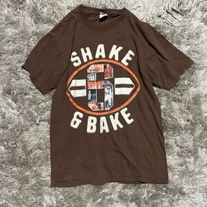 Source Unknown Brown Short Sleeve Tee with Retro Graphic